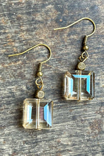 Load image into Gallery viewer, Carina - Earrings
