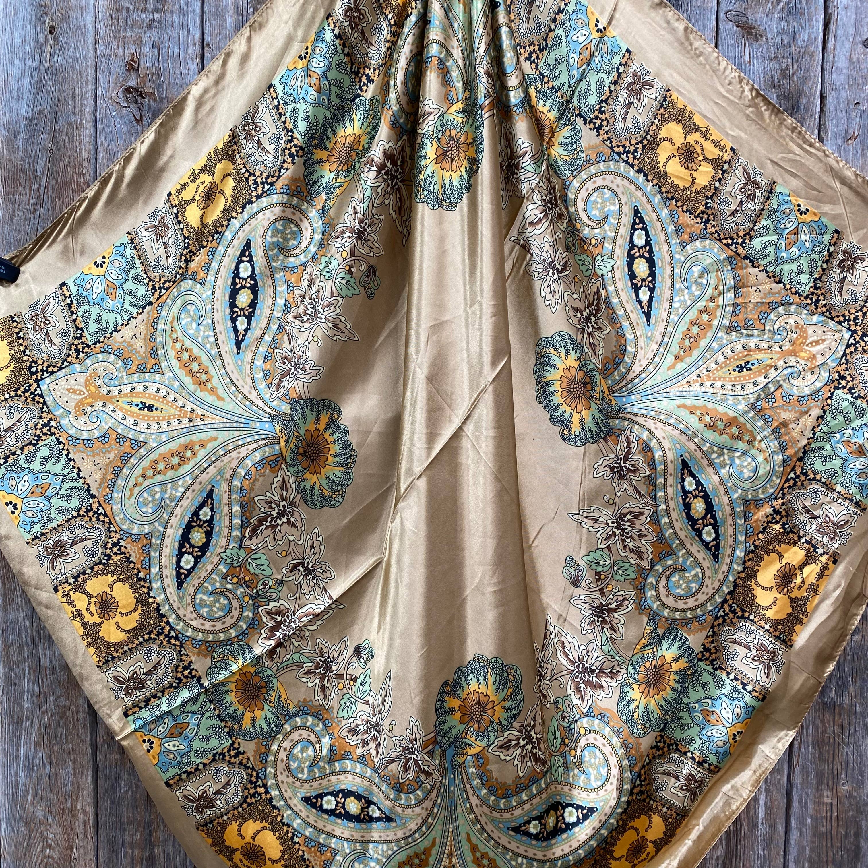 35X35"  Neutral Tone Paisley Wild Rag / Scarf WR2040