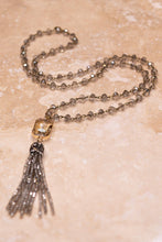 Load image into Gallery viewer, Athena Necklace in Smoke
