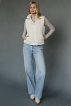 Load image into Gallery viewer, Fallin in Love Vest

