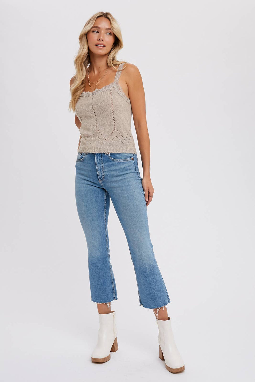 LACE TRIMMED KNIT CAMI