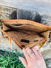 Load image into Gallery viewer, Lucille Crossbody
