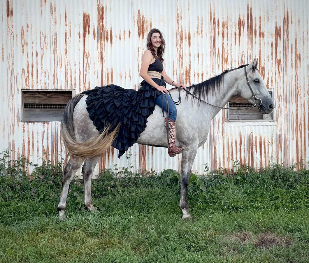 Gunpowder and Lace Bustle